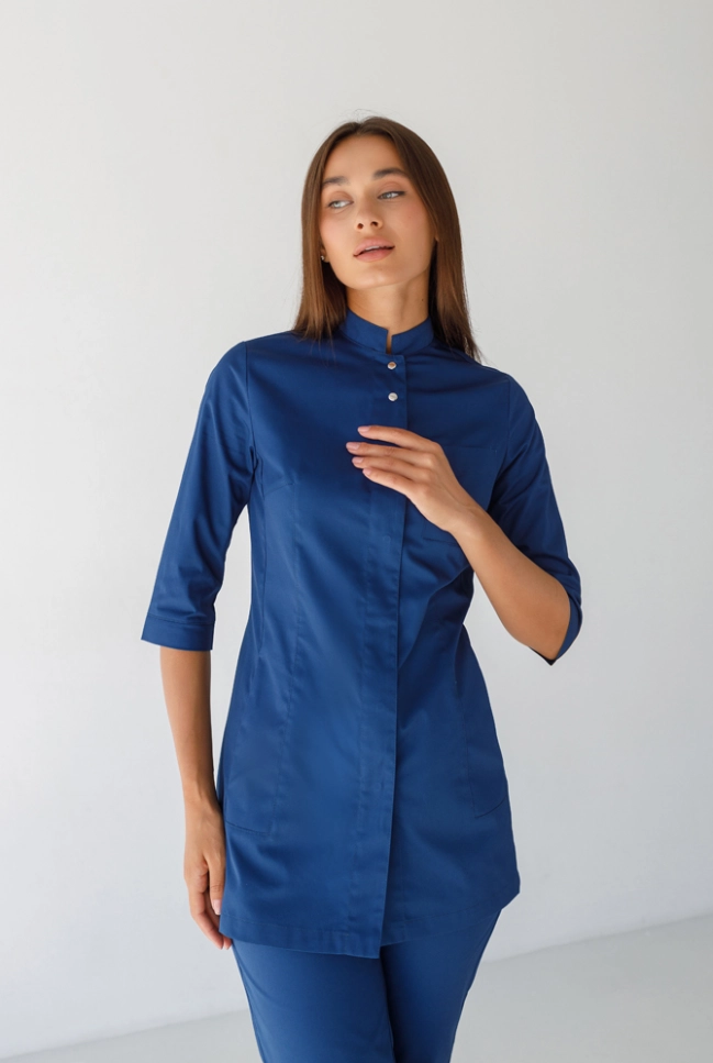 Костюм для косметолога