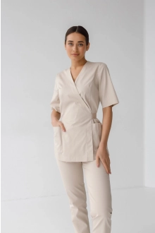 Костюм для косметолога: практичность в сочетании с элегантностью