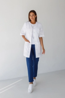 Медицинская одежда для студентов: как выглядеть профессионально с первых дней обучения